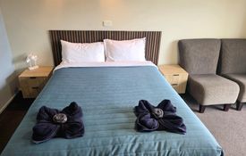 Queen Size bed